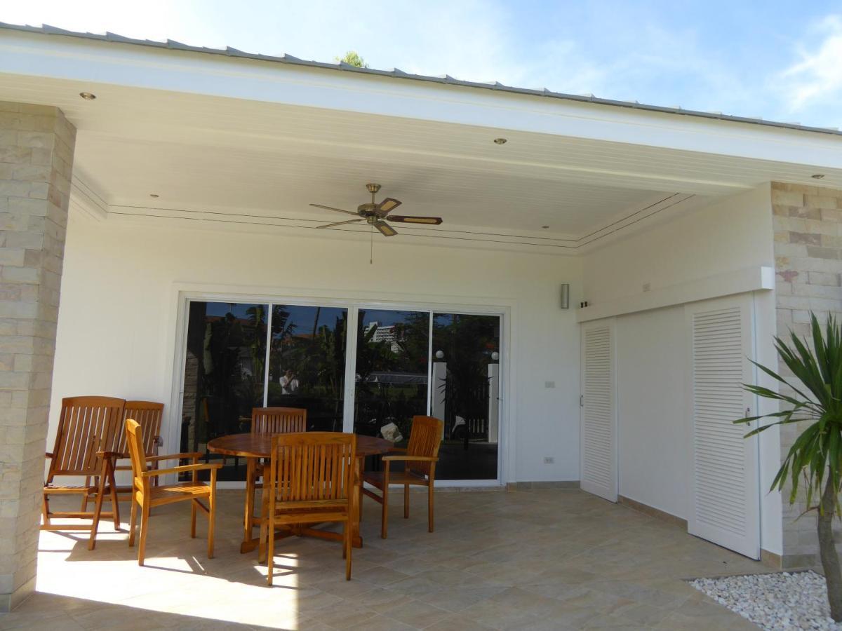 Tropicana Beach Villa At Vip Resort Ban Phe Eksteriør bilde
